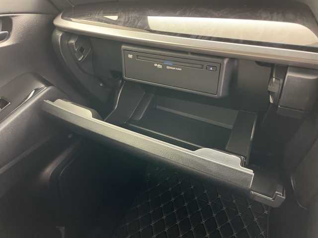 トヨタ アルファードハイブリット S タイプゴールド 道央・札幌 2021(令3)年 5万km ホワイトパールクリスタルシャイン ４WD/両側パワースライドドア/パワーバックドア/三眼LEDヘッドランプ/トヨタセーフティセンス/プリクラッシュセーフティ/レーダークルーズコントロール/レーントレーシングアシスト/アダプティブハイビームシステム/ロードサインアシスト/クリアランスソナー/パーキングサポートブレーキ/横滑り防止装置/AC100V100Wアクセサリーコンセント/オットマン/ウォークスルー/純正ナビ/ステアリングスイッチ/ETC2.0/ドライブレコーダー/純正17インチアルミホイール