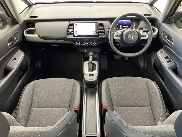 ホンダ フィット ホーム 新潟県 2021(令3)年 2.3万km クリスタルブラックパール ワンオーナー/純正ディーラーＯＰナビ/バックカメラ/フルセグＴＶ/前後ドライブレコーダー/ホンダセンシング/プッシュスタート/コーナーセンサー/オートライト/ＬＥＤヘッドライト/アイドリングストップ/オートブレーキホールド/ステアリングスイッチ/15インチスタッドレスＡＷ積込み