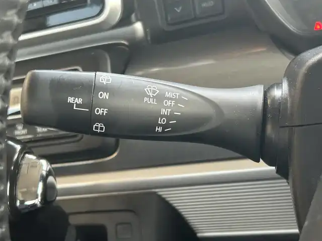スズキ スペーシア ギア HYBRID XZターボ 福島県 2020(令2)年 4.2万km フェニックスレッドパール/ガンメタリック2トーンルーフ ４WD/純正ナビ/(CD/DVD/USB/BT/AM/FM)/両側パワースライドドア/全方位カメラ/LEDヘッドライト/衝突軽減ブレーキ/車線逸脱防止システム/クルーズコントロール/前席シートヒーター/ルーフレール/パドルシフト/ステアリングスイッチ/プッシュスタート/アイドリングストップ/ビルトインETC/リアサーキュレーター/純正フロアマット/純正ドアバイザー