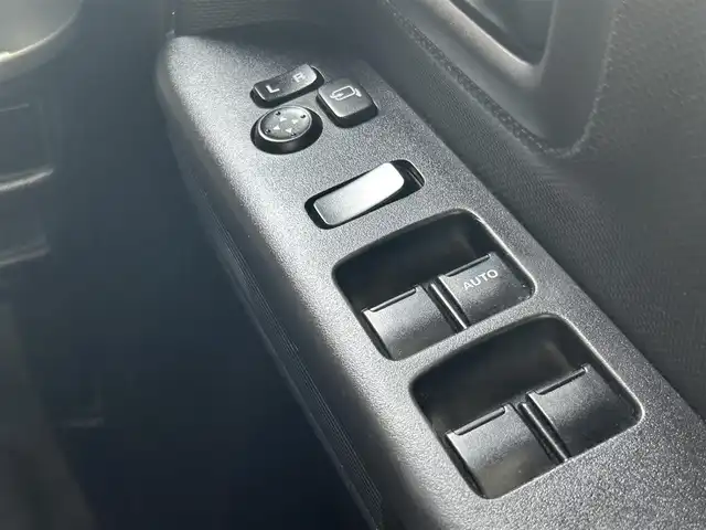 スズキ スペーシア ギア HYBRID XZターボ 福島県 2020(令2)年 4.2万km フェニックスレッドパール/ガンメタリック2トーンルーフ ４WD/純正ナビ/(CD/DVD/USB/BT/AM/FM)/両側パワースライドドア/全方位カメラ/LEDヘッドライト/衝突軽減ブレーキ/車線逸脱防止システム/クルーズコントロール/前席シートヒーター/ルーフレール/パドルシフト/ステアリングスイッチ/プッシュスタート/アイドリングストップ/ビルトインETC/リアサーキュレーター/純正フロアマット/純正ドアバイザー
