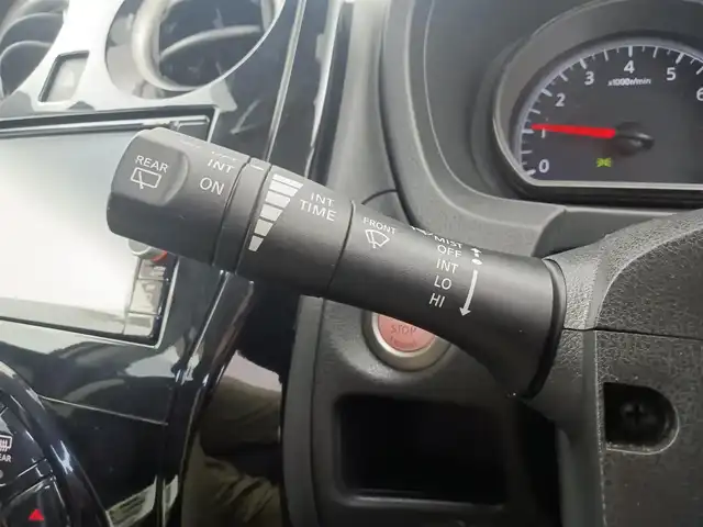 日産 ノート X 愛知県 2018(平30)年 5万km ブリリアントホワイトパール 純正7インチナビ/（Bluetooth/フルセグTV/DVD/CD/SD）/全方位カメラ/ETC/ドラレコ/純正フロアマット/オートライト/コーナーセンサー/スマートキー/プッシュスタート/ドアバイザー/電動格納ミラー/衝突軽減システム/クリアランスソナー