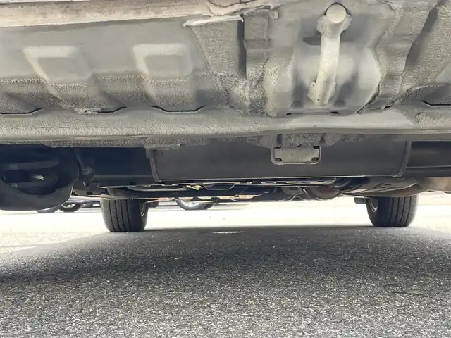 ホンダ ステップワゴン スパーダ S 佐賀県 2014(平26)年 11.3万km ホワイトオーキッドパール （株)IDOMが運営する【じしゃロン佐賀店】の自社ローン専用車両になります。/こちらは現金またはオートローンご利用時の価格です。自社ローンご希望の方は別途その旨お申付け下さい/８人乗り　/禁煙車　/両側電動ドア　/ＨＩＤ　/純正ナビ　/バックカメラ　　/ＥＴＣ
