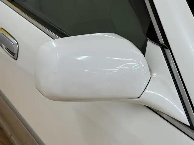 トヨタ クラウン エステート アスリート 群馬県 2005(平17)年 9.8万km ホワイトパールクリスタルシャイン/シルバーM ７インチワイドナビ/・AM/FM/CD/DVD/・SD/Bluetooth/・フルセグTV/USB/MSV/パドルシフト/ETC/純正フロアマット/純正ドアバイザー/キセノンヘッドライト/リモコンキー/シートカバー