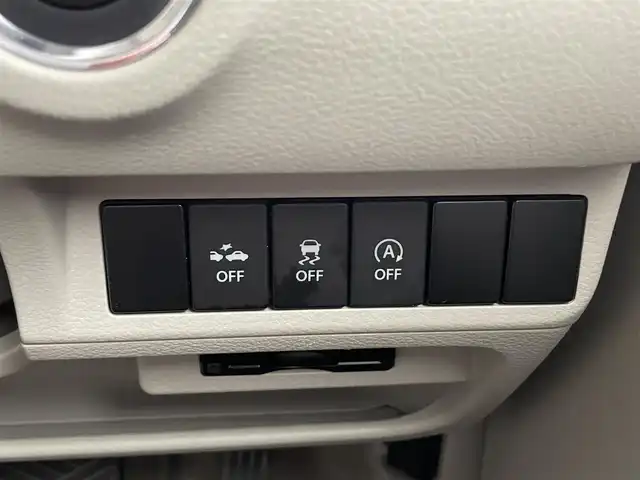 スズキ ラパン S 滋賀県 2017(平29)年 5.5万km フレンチミントパールメタリック 純正7インチナビ/【Bluetooth/CD/DVD/フルセグTV/USB】/衝突軽減ブレーキ/D席シートヒーター/HIDヘッドライト/オートライト/前方ドライブレコーダー/純正フロアマット/プッシュスタート/スマートキー/ABS/横滑り防止装置