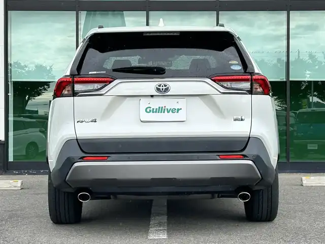 トヨタ ＲＡＶ４ ハイブリットG 和歌山県 2019(令1)年 13.1万km ホワイトパールクリスタルシャイン 純正9インチナビ/フルセグTV/(AM/FM/CD/Bluetooth)/バックカメラ/衝突軽減ブレーキ/横滑り防止機能/レーダークルコン/ブラインドスポットモニター/シートヒーター/ステアリングヒーター/パワーシート/ビルトインETC/前後ドラレコ/デジタルインナーミラー/ステアリングリモコン/シートメモリー/電動パーキング/オートホールド/LEDヘッドライト/フォグランプ