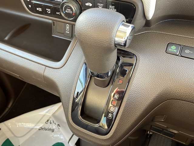 ホンダ Ｎ ＢＯＸ L ターボ 新潟県 2021(令3)年 3.1万km クリスタルブラックパール ホンダセンシング/社外SDナビ/フルセグＴＶ・Bluetooth接続/バックカメラ/コーナーセンサー前後/両側パワースライドドア/革巻きスイッチ付きステアリング/パドルシフト/レーダークルーズコントロール/レーンキープ/ＬＥＤヘッドライト/ウインカーミラー/運転席シートヒーター/ドアバイザー/エンジンスターター/ETC/社外アルミホイール/プッシュスタート