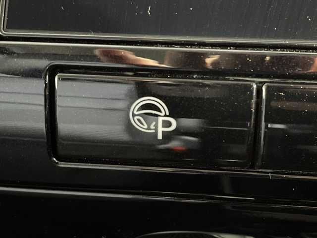 日産 セレナ e－パワー ハイウェイスター V 神奈川県 2020(令2)年 2.5万km サンライズオレンジ/ダイヤモンドブラック プロパイロット/純正10型ナビ/・BT/TV/CD/DVD/BD/SD/USB/アラウンドビューモニター/純正フリップダウンモニター/パーキングアシスト/ブラインドスポットモニター/オートホールド/両側電動スライドドア/ETC/革巻きステアリング/ステアリングリモコン/純正フロアマット/インテリジェントキー/スペアキー(1本)/プッシュスタート/LEDヘッドライト/オートライト/オートマチックハイビーム/フォグランプ/純正16インチアルミホイール/電動格納ミラー/ウィンカーミラー/ドアバイザー