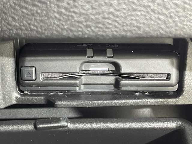 日産 セレナ e－パワー ハイウェイスター V 神奈川県 2020(令2)年 2.5万km サンライズオレンジ/ダイヤモンドブラック プロパイロット/純正10型ナビ/・BT/TV/CD/DVD/BD/SD/USB/アラウンドビューモニター/純正フリップダウンモニター/パーキングアシスト/ブラインドスポットモニター/オートホールド/両側電動スライドドア/ETC/革巻きステアリング/ステアリングリモコン/純正フロアマット/インテリジェントキー/スペアキー(1本)/プッシュスタート/LEDヘッドライト/オートライト/オートマチックハイビーム/フォグランプ/純正16インチアルミホイール/電動格納ミラー/ウィンカーミラー/ドアバイザー