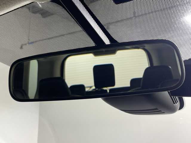 日産 セレナ e－パワー ハイウェイスター V 神奈川県 2020(令2)年 2.5万km サンライズオレンジ/ダイヤモンドブラック プロパイロット/純正10型ナビ/・BT/TV/CD/DVD/BD/SD/USB/アラウンドビューモニター/純正フリップダウンモニター/パーキングアシスト/ブラインドスポットモニター/オートホールド/両側電動スライドドア/ETC/革巻きステアリング/ステアリングリモコン/純正フロアマット/インテリジェントキー/スペアキー(1本)/プッシュスタート/LEDヘッドライト/オートライト/オートマチックハイビーム/フォグランプ/純正16インチアルミホイール/電動格納ミラー/ウィンカーミラー/ドアバイザー