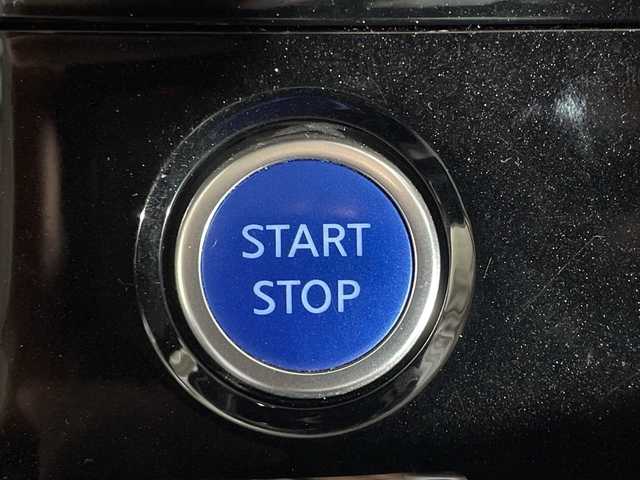 日産 セレナ e－パワー ハイウェイスター V 神奈川県 2020(令2)年 2.5万km サンライズオレンジ/ダイヤモンドブラック プロパイロット/純正10型ナビ/・BT/TV/CD/DVD/BD/SD/USB/アラウンドビューモニター/純正フリップダウンモニター/パーキングアシスト/ブラインドスポットモニター/オートホールド/両側電動スライドドア/ETC/革巻きステアリング/ステアリングリモコン/純正フロアマット/インテリジェントキー/スペアキー(1本)/プッシュスタート/LEDヘッドライト/オートライト/オートマチックハイビーム/フォグランプ/純正16インチアルミホイール/電動格納ミラー/ウィンカーミラー/ドアバイザー