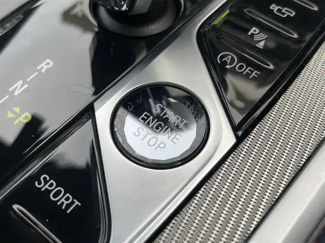 ＢＭＷ ８４０ｉ グランクーペ Mスポーツ 東京都 2020(令2)年 4万km 黒 パノラマルーフ/純正ナビ/360°カメラ/純正OP前後ドライブレコーダー/ミラー型ETC/ワイヤレス充電/クロレザーシート/全席シートヒーター/harman/kardonスピーカー/アダプティブクルーズコントロール/ブラインドスポットモニター/レーンキープアシスト/衝突被害軽減ブレーキ/インテリジェントセーフティ/パワーバックドア/スマートキー/プッシュスタート