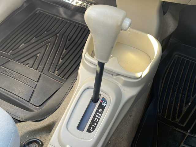 ダイハツ エッセ D 道東・釧路十勝 2007(平19)年 9.6万km ブラックマイカ 純正オーディオ　/ＣＤ再生　/社外１３インチアルミホイール　/社外フロアマット