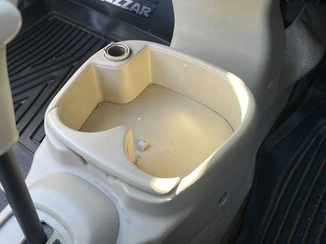 ダイハツ エッセ D 道東・釧路十勝 2007(平19)年 9.6万km ブラックマイカ 純正オーディオ　/ＣＤ再生　/社外１３インチアルミホイール　/社外フロアマット