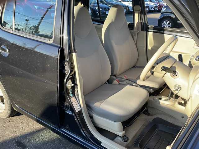 ダイハツ エッセ D 道東・釧路十勝 2007(平19)年 9.6万km ブラックマイカ 純正オーディオ　/ＣＤ再生　/社外１３インチアルミホイール　/社外フロアマット