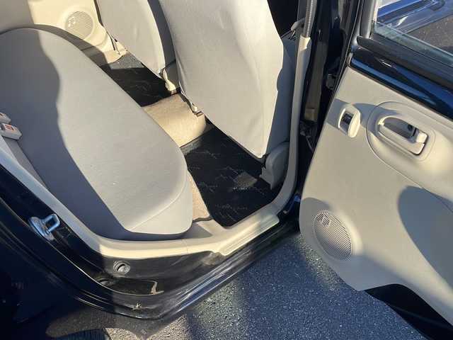 ダイハツ エッセ D 道東・釧路十勝 2007(平19)年 9.6万km ブラックマイカ 純正オーディオ　/ＣＤ再生　/社外１３インチアルミホイール　/社外フロアマット