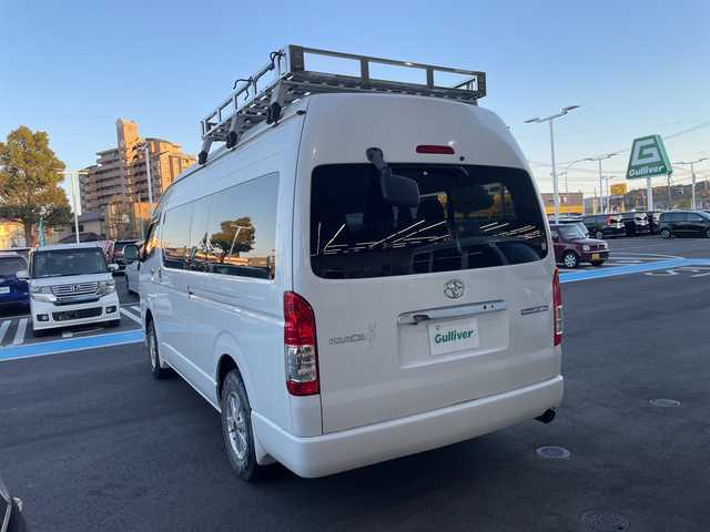 トヨタ ハイエース グランドキャビン 愛知県 2018(平30)年 3.4万km ホワイトパールクリスタルシャイン ワンオーナー/モデリスタエアロ/純正メモリナビ・フルセグTV/CD・DVD・Bluetooth/バックカメラ/パワースライドドア/モデリスタエアロ/純正LEDヘッドライト/純正ビルトインETC/Wエアバッグ/AC100Vコンセント電源/プリクラッシュセーフティ/ルーフキャリア