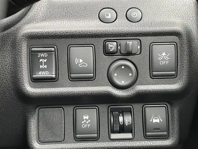 日産 ノート e－パワー X FOUR 道央・札幌 2020(令2)年 7.8万km ホワイト ・４WD/・衝突軽減ブレーキ/・全方位カメラ/・デジタルインナーミラー/・バックカメラ/・社外オーディオ/　CD＆AUX＆ラジオ/・コーナーセンサー/・レーンキープアシスト/・フロントカメラ/・サイドカメラ/・オートエアコン/・オートライト/・ETC/・プッシュスタート/・スマートキー/・電動格納ミラー/・ドアバイザー/・ウィンカーミラー/・フォグライト/・スペアキー