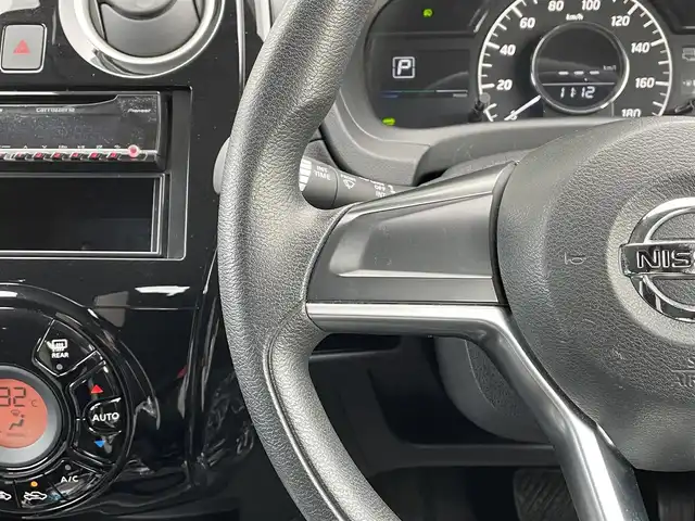 日産 ノート e－パワー X FOUR 道央・札幌 2020(令2)年 7.8万km ホワイト ・４WD/・衝突軽減ブレーキ/・全方位カメラ/・デジタルインナーミラー/・バックカメラ/・社外オーディオ/　CD＆AUX＆ラジオ/・コーナーセンサー/・レーンキープアシスト/・フロントカメラ/・サイドカメラ/・オートエアコン/・オートライト/・ETC/・プッシュスタート/・スマートキー/・電動格納ミラー/・ドアバイザー/・ウィンカーミラー/・フォグライト/・スペアキー