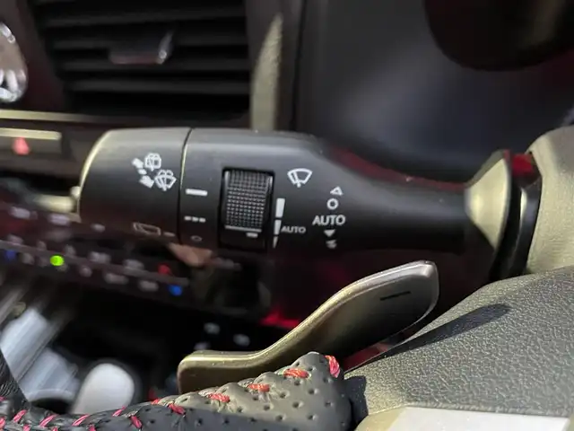 レクサス ＲＸ 300 Fスポーツ 滋賀県 2020(令2)年 5.8万km グラファイトブラックガラスフレーク 純正12.3インチナビ/【Bluetooth/CD/DVD/Blu-ray/フルセグTV】/赤レザーシート/全方位カメラ/追従クルーズコントロール/ブラインドスポットモニター/レーンディパーチャーアラート/衝突軽減ブレーキ/三眼LEDヘッドライト/オートマチックハイビーム/D/Nパワーシート/D/Nシートヒーター/D/Nシートベンチレーション/パワーバックドア/ビルトインETC2.0/ヘッドアップディスプレイ/ステアリングヒーター/電動パーキングブレーキ/オートブレーキホールド/シートポジションメモリ/プッシュスタート/スマートキー/ステアリングリモコン