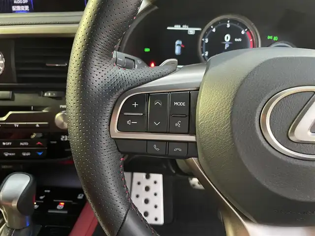 レクサス ＲＸ 300 Fスポーツ 滋賀県 2020(令2)年 5.8万km グラファイトブラックガラスフレーク 純正12.3インチナビ/【Bluetooth/CD/DVD/Blu-ray/フルセグTV】/赤レザーシート/全方位カメラ/追従クルーズコントロール/ブラインドスポットモニター/レーンディパーチャーアラート/衝突軽減ブレーキ/三眼LEDヘッドライト/オートマチックハイビーム/D/Nパワーシート/D/Nシートヒーター/D/Nシートベンチレーション/パワーバックドア/ビルトインETC2.0/ヘッドアップディスプレイ/ステアリングヒーター/電動パーキングブレーキ/オートブレーキホールド/シートポジションメモリ/プッシュスタート/スマートキー/ステアリングリモコン