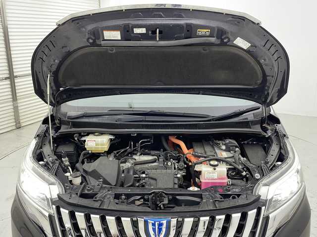 トヨタ エスクァイア ハイブリッド Gi 茨城県 2019(平31)年 4.3万km スパークリングブラックパールクリスタルシャイン 純正ナビ/フルセグTV/バックカメラ/ETC/ドライブレコーダー/クルーズコントロール/両側パワースライドドア/シートヒーター/純正15インチアルミホイール/コーナーセンサー/衝突軽減ブレーキ/横滑り防止装置/LEDヘッドライト