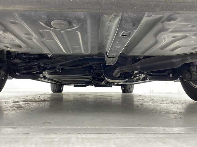 トヨタ エスクァイア ハイブリッド Gi 茨城県 2019(平31)年 4.3万km スパークリングブラックパールクリスタルシャイン 純正ナビ/フルセグTV/バックカメラ/ETC/ドライブレコーダー/クルーズコントロール/両側パワースライドドア/シートヒーター/純正15インチアルミホイール/コーナーセンサー/衝突軽減ブレーキ/横滑り防止装置/LEDヘッドライト