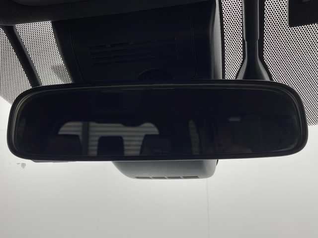 トヨタ エスクァイア ハイブリッド Gi 茨城県 2019(平31)年 4.3万km スパークリングブラックパールクリスタルシャイン 純正ナビ/フルセグTV/バックカメラ/ETC/ドライブレコーダー/クルーズコントロール/両側パワースライドドア/シートヒーター/純正15インチアルミホイール/コーナーセンサー/衝突軽減ブレーキ/横滑り防止装置/LEDヘッドライト