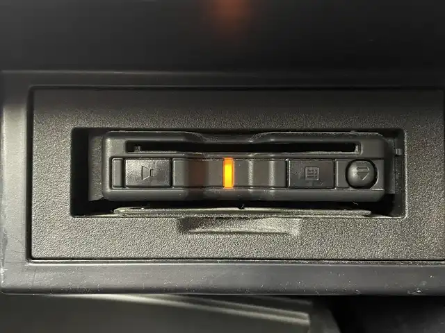 トヨタ ランドクルーザー プラド TX Lパッケージ マットブラED 熊本県 2023(令5)年 4.3万km ブラック サンルーフ/社外9型ナビ/・フルセグTV/CD/DVD/SD/BT/後席モニター/トヨタセーフティセンス/・プリクラッシュセーフティ/・レーンディパーチャアラート/・ロードサインアシスト/・クリアランスソナー/・先行車発進知らせ/レーダークルーズコントロール/オートマチックハイビーム/黒革シート/・D/Nパワーシート/・D/Nシートヒーター/・D/Nシートクーラー/前後ドライブレコーダー/ビルトインETC/オートライト/LEDヘッドライト/フォグランプ/ルーフレール