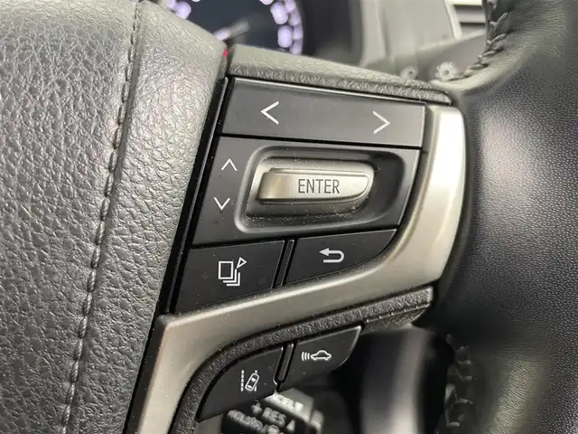 トヨタ ランドクルーザー プラド TX Lパッケージ マットブラED 熊本県 2023(令5)年 4.3万km ブラック サンルーフ/社外9型ナビ/・フルセグTV/CD/DVD/SD/BT/後席モニター/トヨタセーフティセンス/・プリクラッシュセーフティ/・レーンディパーチャアラート/・ロードサインアシスト/・クリアランスソナー/・先行車発進知らせ/レーダークルーズコントロール/オートマチックハイビーム/黒革シート/・D/Nパワーシート/・D/Nシートヒーター/・D/Nシートクーラー/前後ドライブレコーダー/ビルトインETC/オートライト/LEDヘッドライト/フォグランプ/ルーフレール