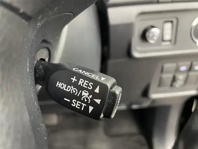 トヨタ ランドクルーザー プラド TX Lパッケージ マットブラED 熊本県 2023(令5)年 4.3万km ブラック サンルーフ/社外9型ナビ/・フルセグTV/CD/DVD/SD/BT/後席モニター/トヨタセーフティセンス/・プリクラッシュセーフティ/・レーンディパーチャアラート/・ロードサインアシスト/・クリアランスソナー/・先行車発進知らせ/レーダークルーズコントロール/オートマチックハイビーム/黒革シート/・D/Nパワーシート/・D/Nシートヒーター/・D/Nシートクーラー/前後ドライブレコーダー/ビルトインETC/オートライト/LEDヘッドライト/フォグランプ/ルーフレール