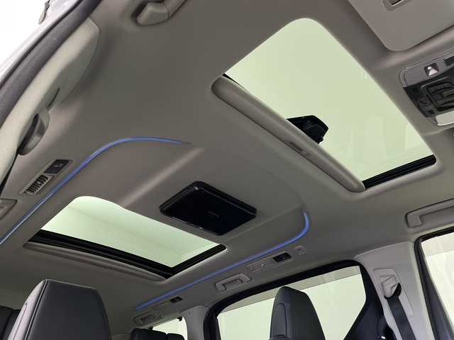 トヨタ アルファード S Cパッケージ 鹿児島県 2019(令1)年 1.5万km ホワイトパールクリスタルシャイン 社外9インチナビ/（AM/FM/CD/DVD/Bluetooth/フルセグ）/フリップダウンモニター/ツインムーンルーフ/モデリスタエアロ/デジタルインナーミラー/ETC/トヨタセーフティセンス/・プリクラッシュセーフティ/・レーントレーシングアシスト/・レーダークルーズコントロール/・ロードサインアシスト/・リアクロストラフィックアラート/・インテリジェントクリアランスソナー/・先行車発進お知らせ機能/両側パワースライドドア/パワーバックドア/電格ウィンカーミラー/オートブレーキホールド/レザーシート/シートヒーター/シートベンチレーション/フロアマット/純正18インチAW/オートライト