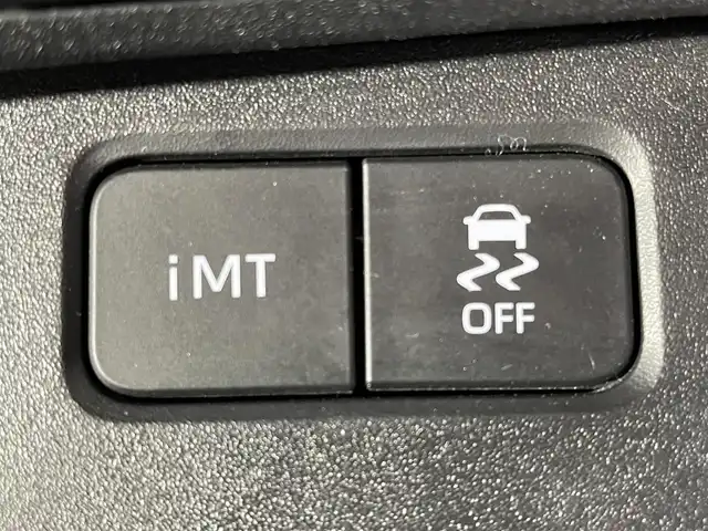 トヨタ ＧＲヤリス RZ ハイパフォーマンス 大阪府 2024(令6)年 1.5万km スーパーホワイトⅡ 純正ディスプレイオーディオ/バックカメラ/フルセグTV/ビルドインETC2.0/JBLサウンド/ステアリングスイッチ/レーンキープアシスト/レーダークルーズコントロール/衝突被害軽減システム/前席シートヒーター/ステアリングヒーター/オートエアコン/オートライト/オートハイビーム/オートワイパー/ブラインドスポットモニター/コーナーセンサー/純正アルミホイール/コンフォートパッケージ