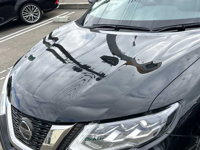 日産 エクストレイル ハイブリッド 20Xi 山形県 2021(令3)年 7.5万km ダイヤモンドブラック ４WD/純正9インチSDナビ/フルセグTV/AM/FM/AUX//DVD/Blu-ray再生/Bluetooth接続/プロパイロット/アラウンドビューモニター/バックカメラ/サイドカメラ/フロントカメラ/衝突軽減ブレーキ/コーナーセンサー/横滑り防止装置/デジタルインナーミラー/パワーバックドア/ルーフレール/スタッドレスタイヤ積載/LEDヘッドライト/オートライト/オートマチックハイビーム/レザーシート/シートヒーター/ETC車載器/純正フロアマット/純正ドアバイザー/17インチ純正AW