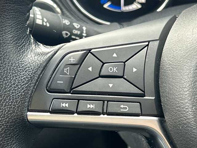 日産 エクストレイル ハイブリッド 20Xi 山形県 2021(令3)年 7.5万km ダイヤモンドブラック ４WD/純正9インチSDナビ/フルセグTV/AM/FM/AUX//DVD/Blu-ray再生/Bluetooth接続/プロパイロット/アラウンドビューモニター/バックカメラ/サイドカメラ/フロントカメラ/衝突軽減ブレーキ/コーナーセンサー/横滑り防止装置/デジタルインナーミラー/パワーバックドア/ルーフレール/スタッドレスタイヤ積載/LEDヘッドライト/オートライト/オートマチックハイビーム/レザーシート/シートヒーター/ETC車載器/純正フロアマット/純正ドアバイザー/17インチ純正AW