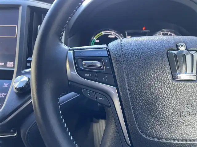 トヨタ クラウン ハイブリッド アスリートSJ-フロンティアLTD 滋賀県 2018(平30)年 3.2万km ホワイトパールクリスタルシャイン 純正8型ナビ/【Bluetooth/CD/DVD/USB/フルセグ】/社外エアロ/社外ガナドール4本だしマフラー/ハーフレザーシート/パワーシート/シートヒーター/ステアリングヒーター/純正１８AW/LEDヘッドライト/追従クルーズコントロール/前後ソナー/ビルトインETC/前後ドライブレコーダー/バックカメラ/スマートキー