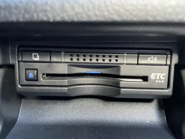 トヨタ クラウン ハイブリッド アスリートSJ-フロンティアLTD 滋賀県 2018(平30)年 3.2万km ホワイトパールクリスタルシャイン 純正8型ナビ/【Bluetooth/CD/DVD/USB/フルセグ】/社外エアロ/社外ガナドール4本だしマフラー/ハーフレザーシート/パワーシート/シートヒーター/ステアリングヒーター/純正１８AW/LEDヘッドライト/追従クルーズコントロール/前後ソナー/ビルトインETC/前後ドライブレコーダー/バックカメラ/スマートキー