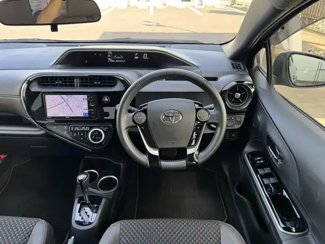 トヨタ アクア クロスオーバー グラム 千葉県 2018(平30)年 3.5万km オリーブマイカM トヨタセーフティセンス/衝突軽減ブレーキ/レーンキープアシスト/オートハイビーム/社外SDナビ/ワンセグTV/バックカメラ/コーナーセンサー/スマートキー