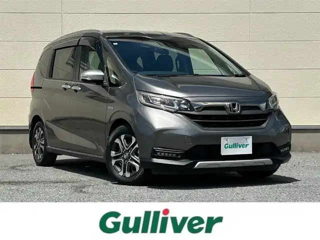 ホンダ フリード ハイブリット クロスター ホンダセンシング 茨城県 2020(令2)年 6.9万km スーパープラチナグレーメタリック 純正ナビ/バックカメラ/革巻きステアリング/ステアリングスイッチ/LEDヘッドライト/ホンダセンシング/両側パワースライドドア/ドライブレコーダー/コーナーセンサー/ビルドインETC/ハーフレザーシート/レーダークルーズコントロール