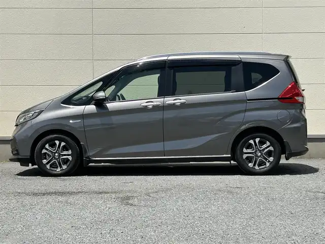 ホンダ フリード ハイブリット クロスター ホンダセンシング 茨城県 2020(令2)年 6.9万km スーパープラチナグレーメタリック 純正ナビ/バックカメラ/革巻きステアリング/ステアリングスイッチ/LEDヘッドライト/ホンダセンシング/両側パワースライドドア/ドライブレコーダー/コーナーセンサー/ビルドインETC/ハーフレザーシート/レーダークルーズコントロール