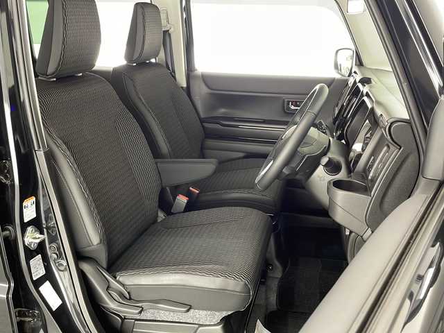スズキ ハスラー HYBRID X ターボ 宮崎県 2024(令6)年 0.8万km ブルーイッシュブラックパール3 メーカーナビ　CD/DVD/AM/FM/SD/BT/Apple Car Play/Android Auto/スズキセーフティサポート/・デュアルカメラブレーキサポート(衝突軽減ブレーキ)/・後退時ブレーキサポート(衝突軽減ブレーキ)/・前方誤発進抑制機能/・後方誤発進抑制機能/・車線逸脱抑制機能/・車線逸脱警報機能/・ふらつき警報機能/・標識認識機能/・アダプティブクルーズコントロール/・先行車発進お知らせ機能/・ハイビームアシスト/・全方位バックカメラ/スマートキー　スペア1本/前後ドライブレコーダー/アイドリングストップ/コーナーセンサー/電動格納ミラー/シートヒーター/パドルシフト/フロアマット/ドアバイザー/ETC
