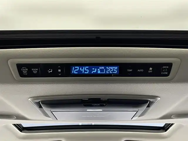 トヨタ ヴェルファイア Z Gエディション 滋賀県 2019(平31)年 7.8万km ホワイトパールクリスタルシャイン 禁煙車/ツインムーンルーフ/アルパイン９型ナビ/【Bluetooth/CD/DVD/HDMI/フルセグTV】/アルパイン後席モニター/バックカメラ/ETC/トヨタセーフティセンス/・プリクラッシュセーフティ/・レーントレーシングアシスト/・ロードサインアシスト/・レーダークルーズコントロール/・オートマチックハイビーム/両側パワースライドドア/パワーバックドア/ステアリングヒーター/エグゼクティブパワーシート/ＬＥＤライト