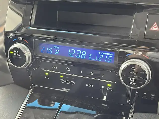 トヨタ ヴェルファイア Z Gエディション 滋賀県 2019(平31)年 7.8万km ホワイトパールクリスタルシャイン 禁煙車/ツインムーンルーフ/アルパイン９型ナビ/【Bluetooth/CD/DVD/HDMI/フルセグTV】/アルパイン後席モニター/バックカメラ/ETC/トヨタセーフティセンス/・プリクラッシュセーフティ/・レーントレーシングアシスト/・ロードサインアシスト/・レーダークルーズコントロール/・オートマチックハイビーム/両側パワースライドドア/パワーバックドア/ステアリングヒーター/エグゼクティブパワーシート/ＬＥＤライト