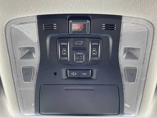 トヨタ ヴェルファイア Z Gエディション 滋賀県 2019(平31)年 7.8万km ホワイトパールクリスタルシャイン 禁煙車/ツインムーンルーフ/アルパイン９型ナビ/【Bluetooth/CD/DVD/HDMI/フルセグTV】/アルパイン後席モニター/バックカメラ/ETC/トヨタセーフティセンス/・プリクラッシュセーフティ/・レーントレーシングアシスト/・ロードサインアシスト/・レーダークルーズコントロール/・オートマチックハイビーム/両側パワースライドドア/パワーバックドア/ステアリングヒーター/エグゼクティブパワーシート/ＬＥＤライト