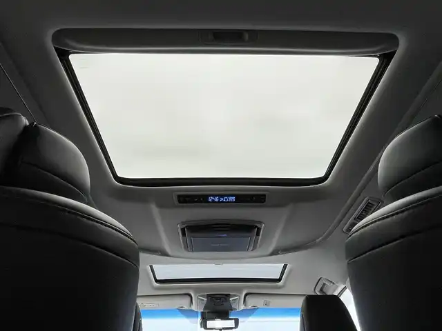 トヨタ ヴェルファイア Z Gエディション 滋賀県 2019(平31)年 7.8万km ホワイトパールクリスタルシャイン 禁煙車/ツインムーンルーフ/アルパイン９型ナビ/【Bluetooth/CD/DVD/HDMI/フルセグTV】/アルパイン後席モニター/バックカメラ/ETC/トヨタセーフティセンス/・プリクラッシュセーフティ/・レーントレーシングアシスト/・ロードサインアシスト/・レーダークルーズコントロール/・オートマチックハイビーム/両側パワースライドドア/パワーバックドア/ステアリングヒーター/エグゼクティブパワーシート/ＬＥＤライト