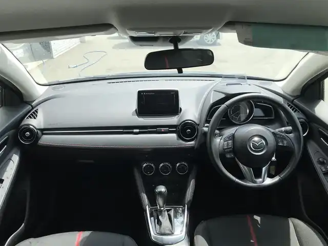 マツダ デミオ XD ツーリング 富山県 2016(平28)年 2.6万km ブルーリフレックスマイカ 純正ナビ(Bluetooth/CD/DVD)/フルセグTV/バックモニター/クルーズコントロール/横滑り防止装置/セーフティパッケージ/・ブラインドスポットモニタリング/・リアクロストラフィックアラート/・ハイビームコントロールシステム/・車線逸脱警報システム/i-ACTIVSENSE/・前進時スマートシティブレーキサポート/・前進時AT誤発進抑制制御/アクティブドライビングディスプレイ/ターボ/シグネチャーランプ付LEDヘッドランプ/オートライト/本革巻きステアリング/パドルシフト/前席シートヒーター/純正16インチアルミホイール/アドバンストキーレスエントリーシステム/プッシュスタートボタン/禁煙車