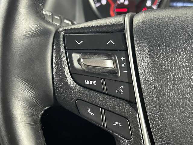 トヨタ アルファード S Cパッケージ 佐賀県 2019(令1)年 1.9万km ホワイトパールクリスタルシャイン アルパイン１１型ナビ/アルパイン後席モニタ/モデリスタフルエアロ/ツインムーンルーフ/アルパインデジタルインナーミラー/衝突軽減ブレーキ/バックカメラ/シートヒーター/シートエアコン/ハンドルヒーター/モデリスタアルミホイール/純正フロアマット/コーナーセンサー/レーンキープアシスト/アルパインカーアロマ/ロードサインアシスト/オートブレーキホールド/SOSコールサイン/LEDヘッドライト/オートマチックハイビーム/三眼ヘッドライト