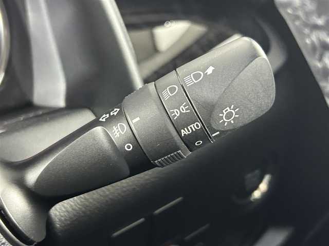 トヨタ アルファード S Cパッケージ 佐賀県 2019(令1)年 1.9万km ホワイトパールクリスタルシャイン アルパイン１１型ナビ/アルパイン後席モニタ/モデリスタフルエアロ/ツインムーンルーフ/アルパインデジタルインナーミラー/衝突軽減ブレーキ/バックカメラ/シートヒーター/シートエアコン/ハンドルヒーター/モデリスタアルミホイール/純正フロアマット/コーナーセンサー/レーンキープアシスト/アルパインカーアロマ/ロードサインアシスト/オートブレーキホールド/SOSコールサイン/LEDヘッドライト/オートマチックハイビーム/三眼ヘッドライト