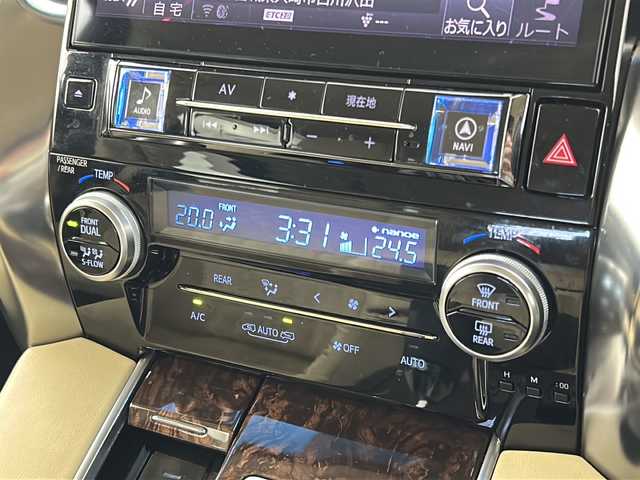 トヨタ アルファードハイブリット X 宮城県 2018(平30)年 3.9万km ブラック 禁煙車/モデリスタエアロ/トヨタセーフティセンス/・プリクラッシュセーフティ/・レーンキープアシスト/・レーダークルーズコントロール/・オートハイビームアシスト/・ブラインドスポットモニター/デジタルインナーミラー/ビックX11インチナビ/・CD.DVD.SD.BT/フルセグTV/バックモニター/両側パワースライドドア/電動パーキングブレーキ/オートホールド/LEDヘッドライト/フォグランプ/ビルトインETC/横滑り防止装置/カーアロマ/プッシュスタート/スマートキー/社外19インチアルミホイール/社外フロアマット