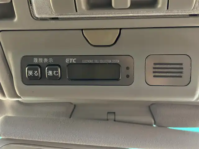 トヨタ セルシオ eR 群馬県 2006(平18)年 7.2万km ブラック サンルーフ/純正DVDナビ/バックカメラ/クルーズコントロール/HIDオートライト/レザーシート/前席シートヒーター/前席シートベンチレーション/前席パワーシート（運転席メモリー機能付き）/純正18インチAW/車高調/電動サンシェード/オートリトラクタブルミラー/横滑り防止装置/サイド・カーテンエアバッグ/スマートキー/ビルトインETC