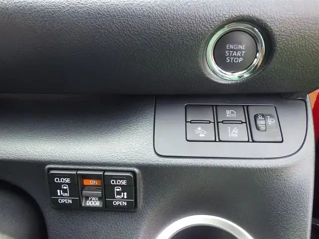 トヨタ シエンタ G 千葉県 2020(令2)年 1.9万km センシュアルレッドマイカ ワンオーナー/Toyota Safety Sense/・プリクラッシュセーフティ/・レーンディパーチャーアラート/・オートハイビーム/両側パワースライドドア/社外メモリーナビ/地デジTV/【DVD/CD再生機能　Bluetooth接続】/バックカメラ/ドライブレコーダー（前後撮影）【TZ-D205W】/革巻きステアリング/ステアリングスイッチ/ETC/LEDヘッドライト/スマートキー